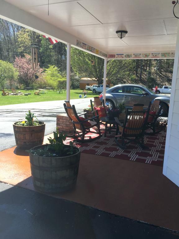 Cardinal Inn Maggie Valley Εξωτερικό φωτογραφία