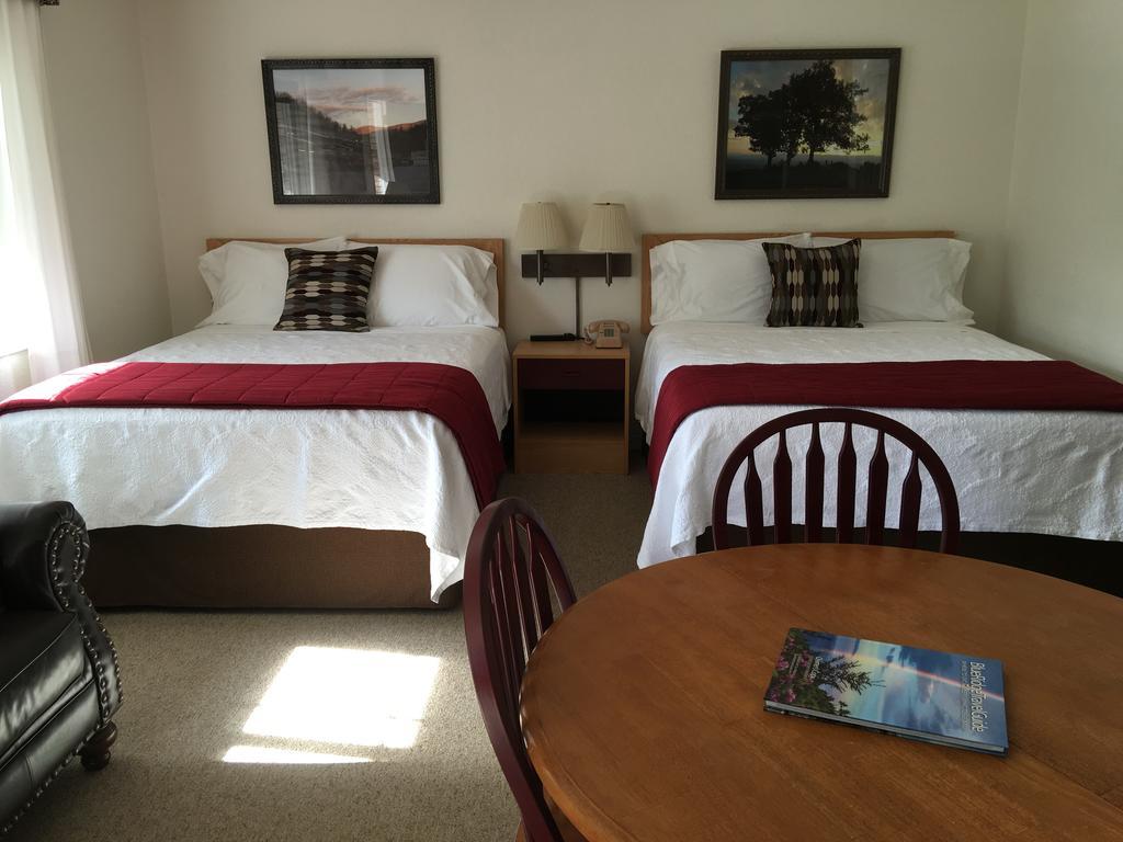 Cardinal Inn Maggie Valley Εξωτερικό φωτογραφία