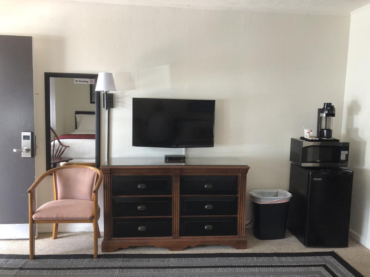 Cardinal Inn Maggie Valley Εξωτερικό φωτογραφία